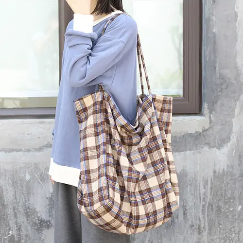 Plaid Canvas Tote Bag with Large Capacity and Casual Design